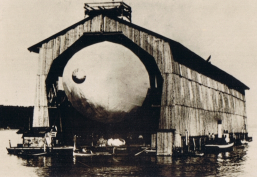 LZ-1 in shed on Lake Constance